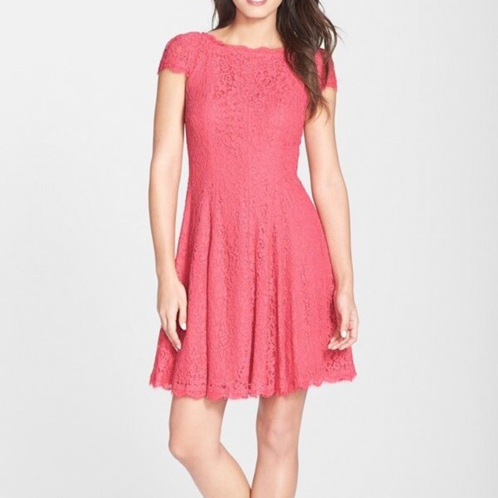 Adrianna Papell - A-Line Fit & Flare Popover sleeve Lace Dress - Navy